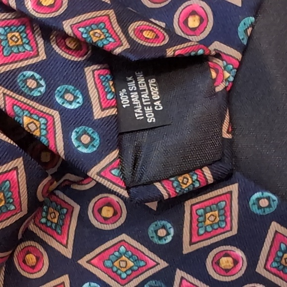 Vintage Yves Saint Laurent silk tie - Picture 3 of 3